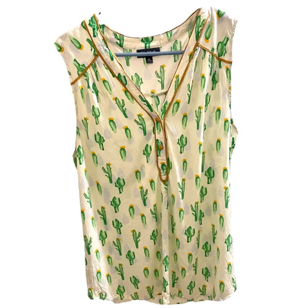 ModCloth Cafe au Soleil Top in White Cactus print - Picture 4 of 5